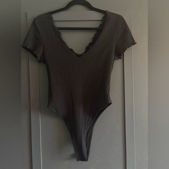 Tops - Ribbed Black BodySuit